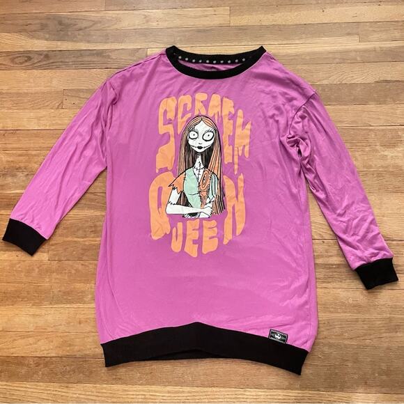 Sally The Nightmare Before Christmas Scream Queen purple pajama shirt top M B23 - Picture 1 of 7